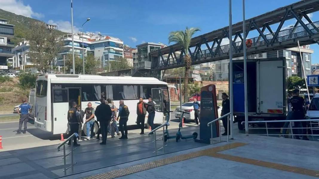 Alanya’da Uçurumdan Cansız Bedeni Çıkarılan Gencin Sır Perdesi Aralandı! 9